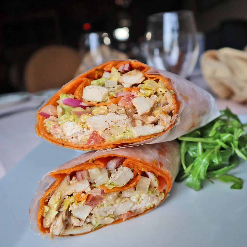 Chicken wrap with lettuce and tomatoes